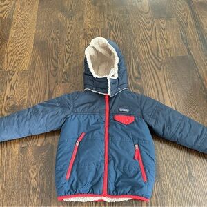 PATAGONIA baby reversible tribbles jacket, 5T